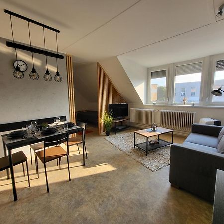 Bohemi Apartman Mosonmagyarovar Exterior photo